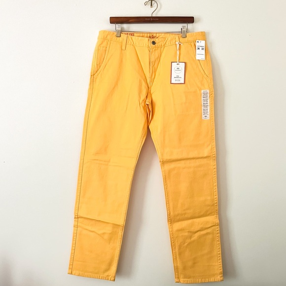 NEW Dockers The Broken In Alpha Khaki Slim Tapered Pant - Picture 2 of 8